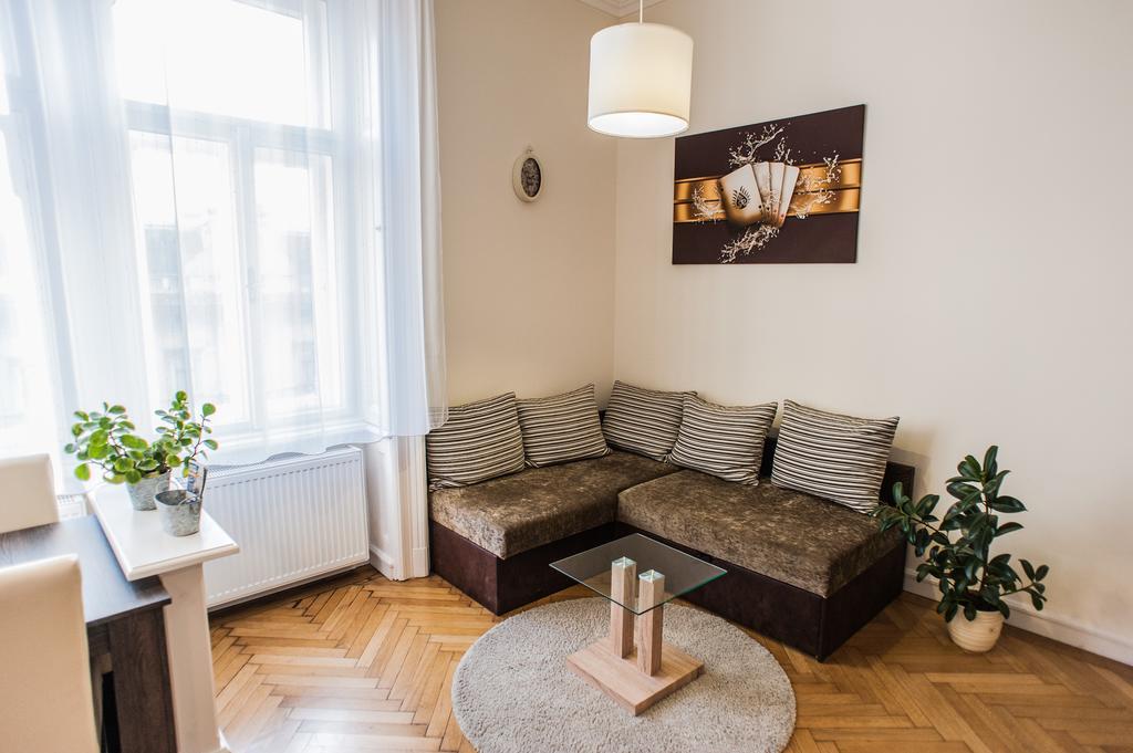 All In Apartman Budapest Ruang foto