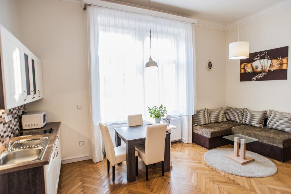 All In Apartman Budapest Ruang foto
